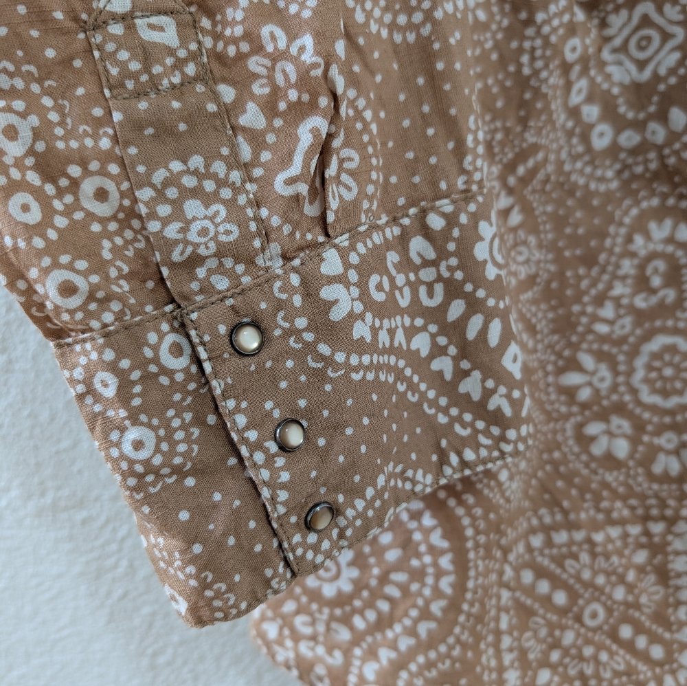 Columbia XCO Pearl Snap Blouse Small‎ Brown Floral 100% Cotton - Picture 3 of 5
